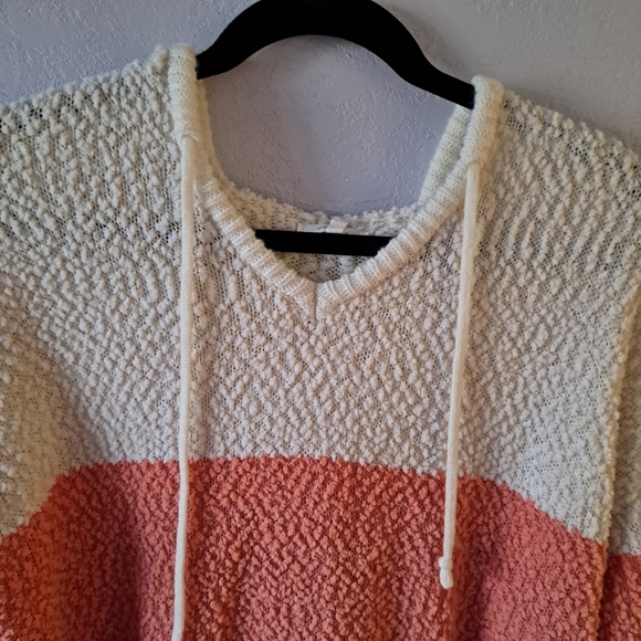 Maurices pink striped cozy sweatshirt - Picture 2 of 6